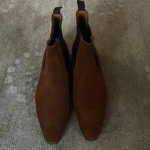 Magnanni Suede Chelsea Boots  10D US (Medium) a beautiful Cognac color.